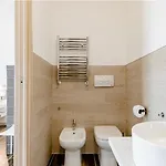 Manfredi Sea 3*
